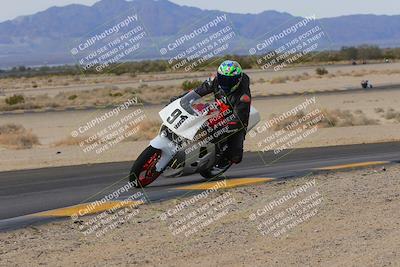 media/Dec-17-2022-SoCal Trackdays (Sat) [[224abd9271]]/Turn 9 Inside (1pm)/